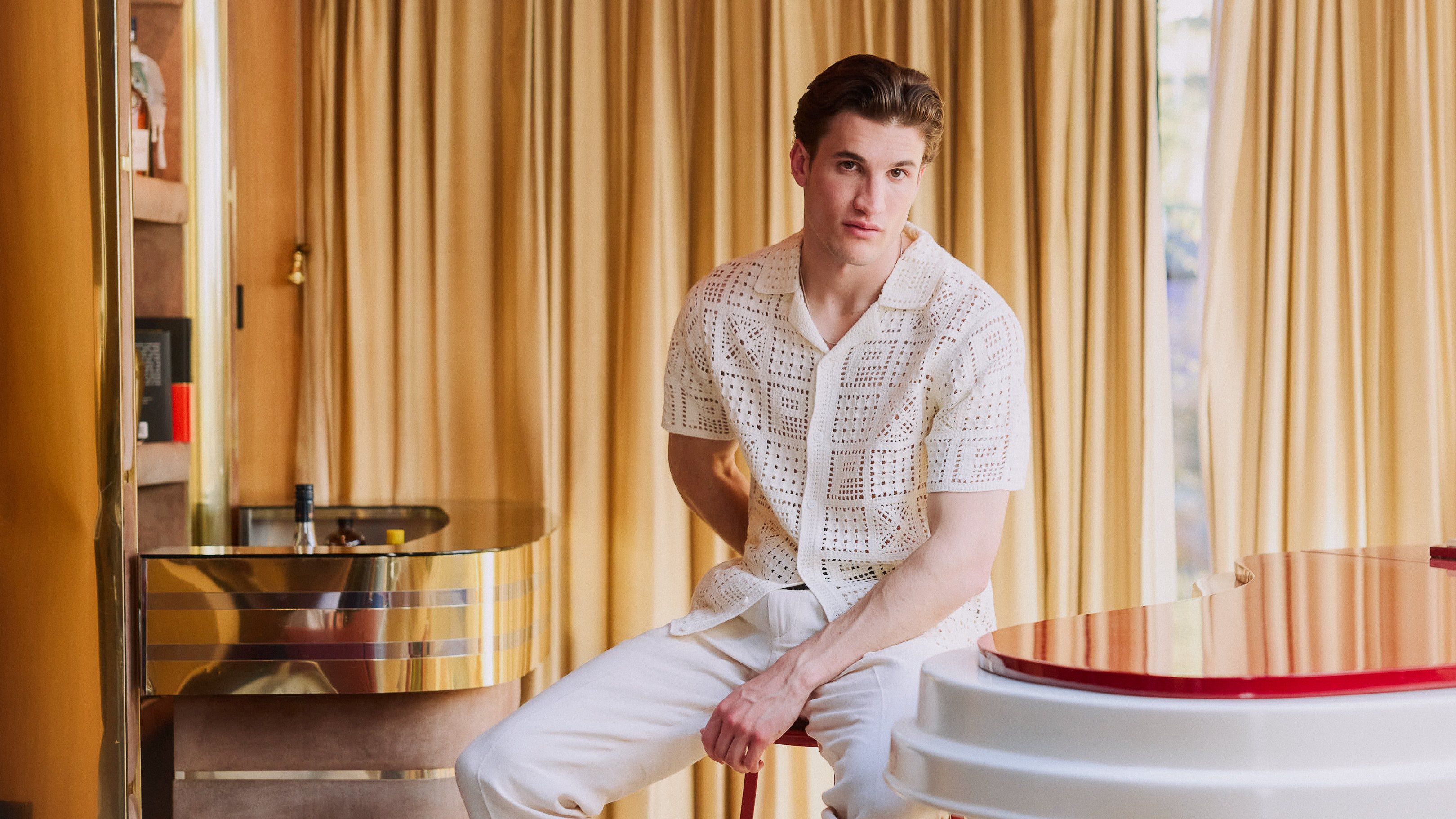 Men's Holiday Shirt Style Guide