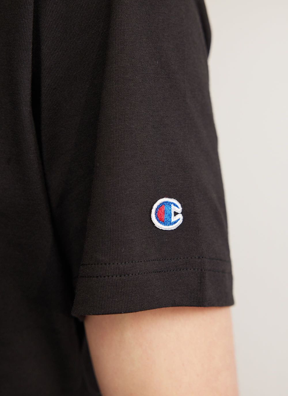 Men s Black Embroidered Champion T Shirt Crouching Tiger
