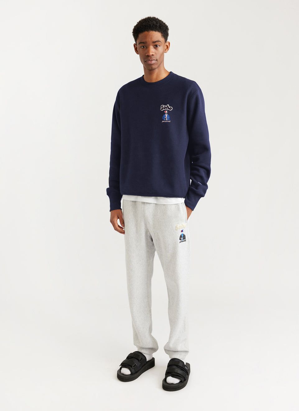 Champion embroidered sweater 60 deals
