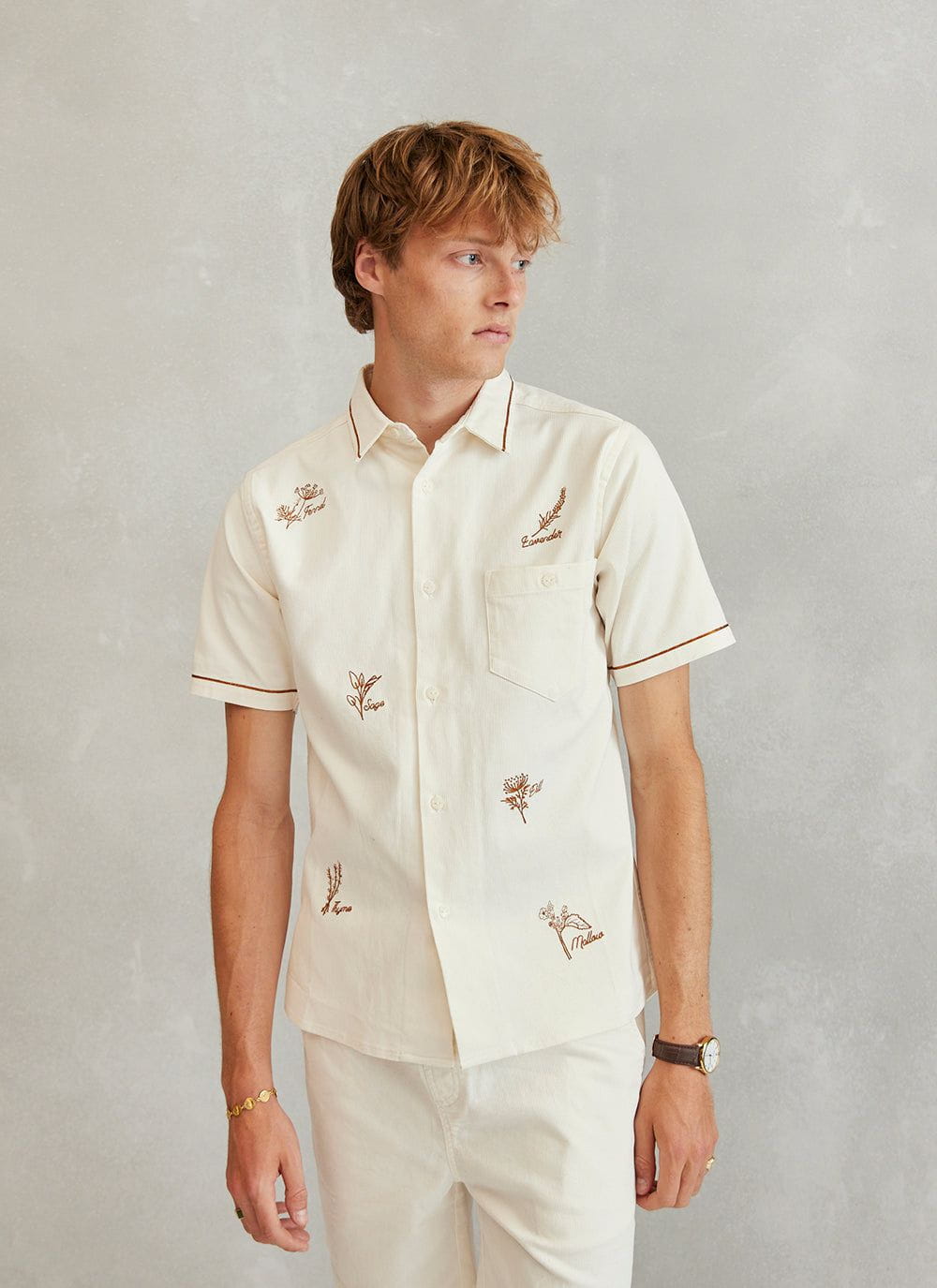 Short sleeve corduroy shirt deals
